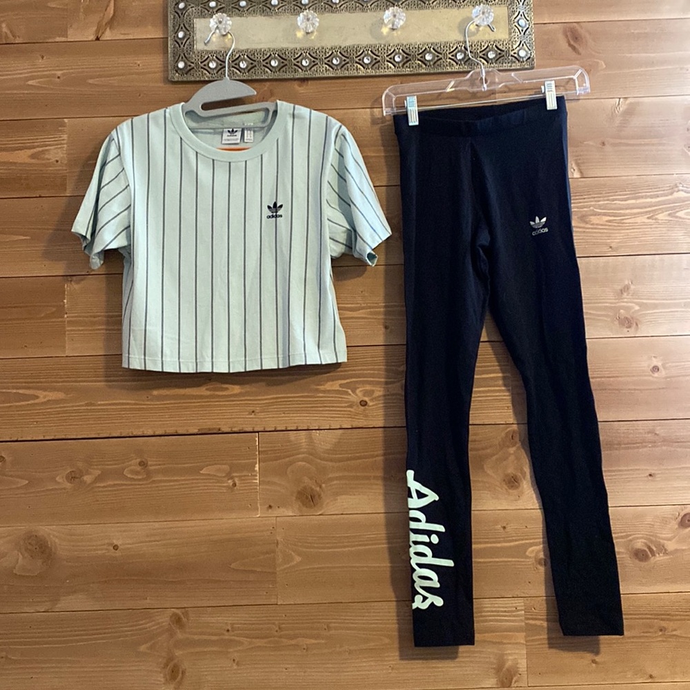 Adidas set, Shirt and Leggings